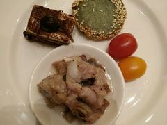 -南湖名都·景湖轩全日制餐厅·海鲜自助·东南亚风味·临湖而食