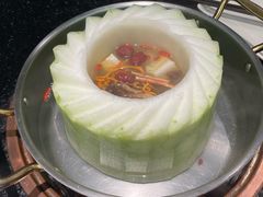 -得意咚瓜·顺德鱼生·冬瓜火锅(深圳首店)