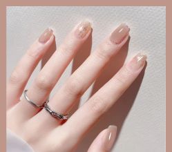 -悦指间美甲美睫