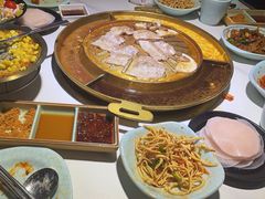 -猪啊牛呀羊啊铜盘烤肉(正大广场店)