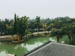 -湖泉半山温泉