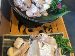 -煲宫猪肚鸡(晶品店)