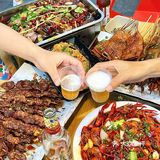 新鲜的黄牛肉和碳烤才是烧烤的爆香灵魂