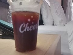 山楂气泡美式-Tims天好咖啡·贝果(华侨城步行街店)
