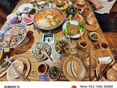 -亮欢寨酸汤鱼(沙冲路店)