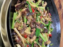 -牛八宝桂林米粉(八里庄店)