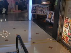 -梅龙镇广场