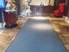 -王府井酒店(金桥港湾店)