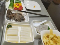 -海底捞火锅(奉化银泰店)