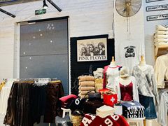 -Brandy Melville