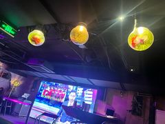 -麦凯伦烧烤·精酿超级工厂店(金桥总店)
