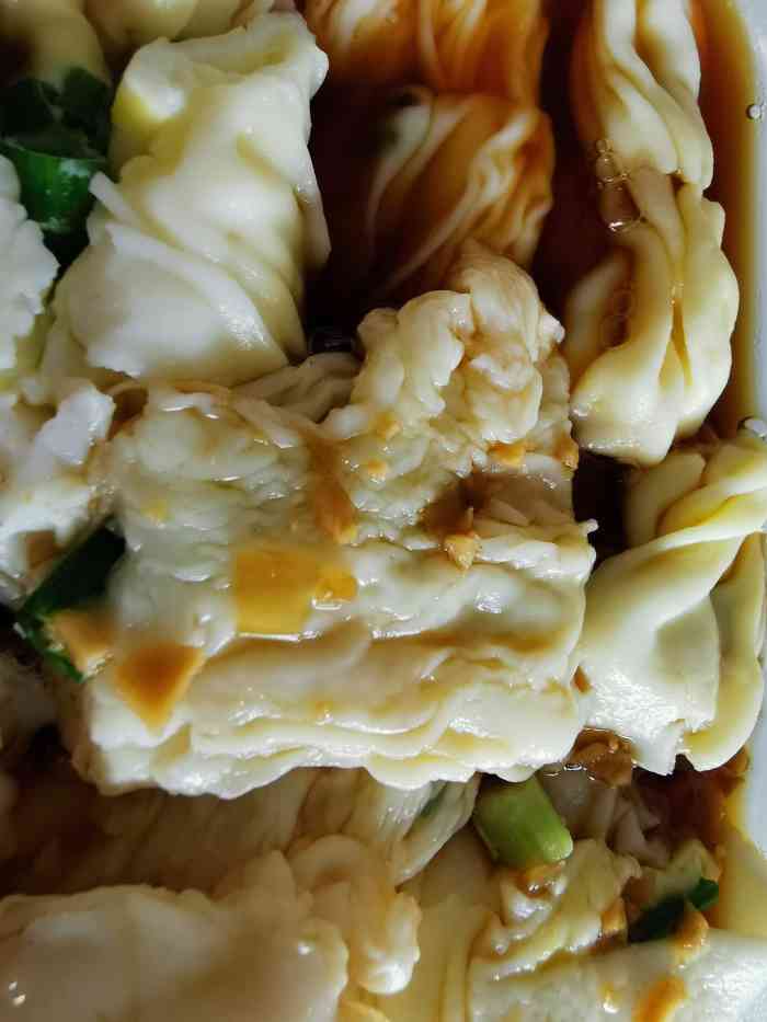 老板人很好,食物价格也不贵,听说石岐大信也开了一肠粉师