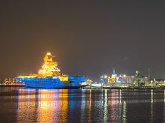 -泰达航母主题公园