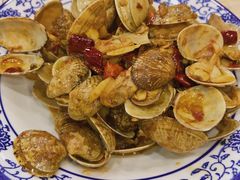 -江城燕子大排档(江汉路步行街店)