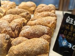 -Dough&Joe团憩(瑞虹天地月亮湾店)