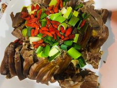 -墨脱石锅椰子鸡•香草鸭•东山羊(大东海店)