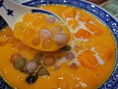 -赵记传承特色牛奶甜品(泉城广场店)