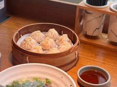 -馋三尺蟹粉小笼(人民广场店)