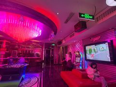 -GAGA主题量贩式KTV平价店(工大店)