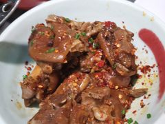 招牌猪脚-大碗厨 25年老字号 现炒湘菜(四季天地店)