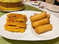 大良炸鲜奶拼栗米-香港龙凤楼(陆家嘴中心店)
