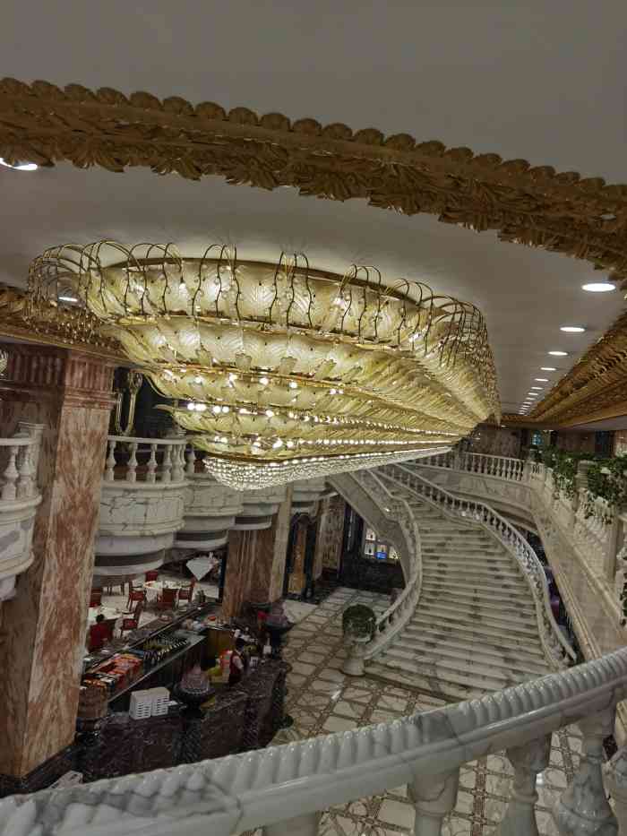 万宝海鲜舫(劳动公园店)-"朋友,其实是自己的客户带我到这边来的,自.