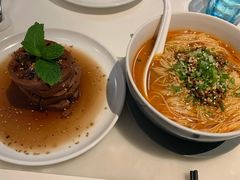 -港丽餐厅(高德置地店)