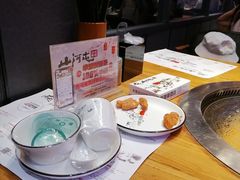 -山河屯铁锅炖·非遗东北菜(南山店)