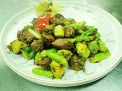 松露牛油果爆和牛粒-帝皇楼