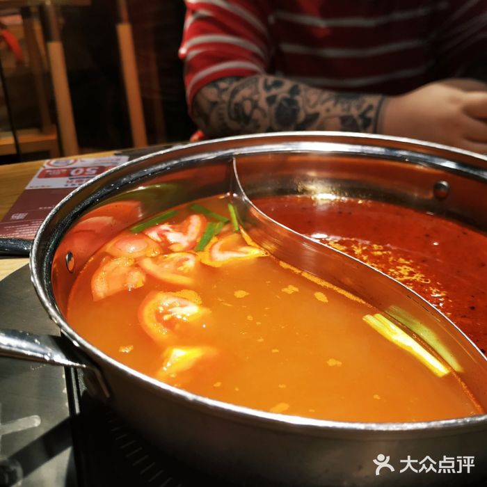 呷哺呷哺(天津阳光新业店)暖春番茄锅底图片