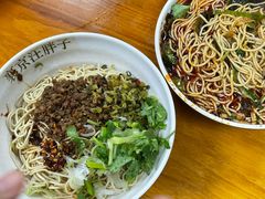 -汪胖子襄阳牛肉面(华丰路店)
