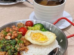 -佰搭果·广式茶餐厅(西华路店)