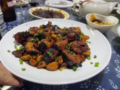 -唔呶喔哩酒家(生产街店)