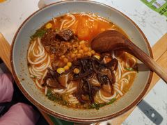 -百春原湖南牛肉粉(百联世纪店)