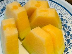 -鸽舞笙平金牌烧鸽子·融合菜(鲁谷店)