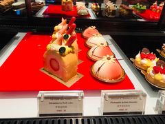 -Salon de The de Joel Robuchon(外滩18号店)
