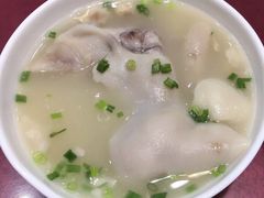 -雷祖芳老妈蹄花店