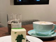 -Fridi Patisserie Cafe