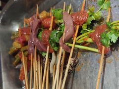 香菜牛肉-成都屋头串串(青年北街店)