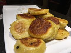 -靠山屯东北农家菜(八龙桥雅苑店)