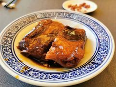 -山明水秀大饭店