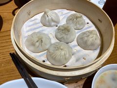 鲜肉小笼-苏小柳手工点心(人民广场分院)