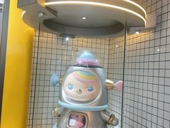 -泡泡玛特POPMART(上海环球港店)