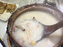 -云晓光头烧烤吧(川沙绿地店)