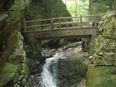 龙游瀑-藏龙百瀑风景区