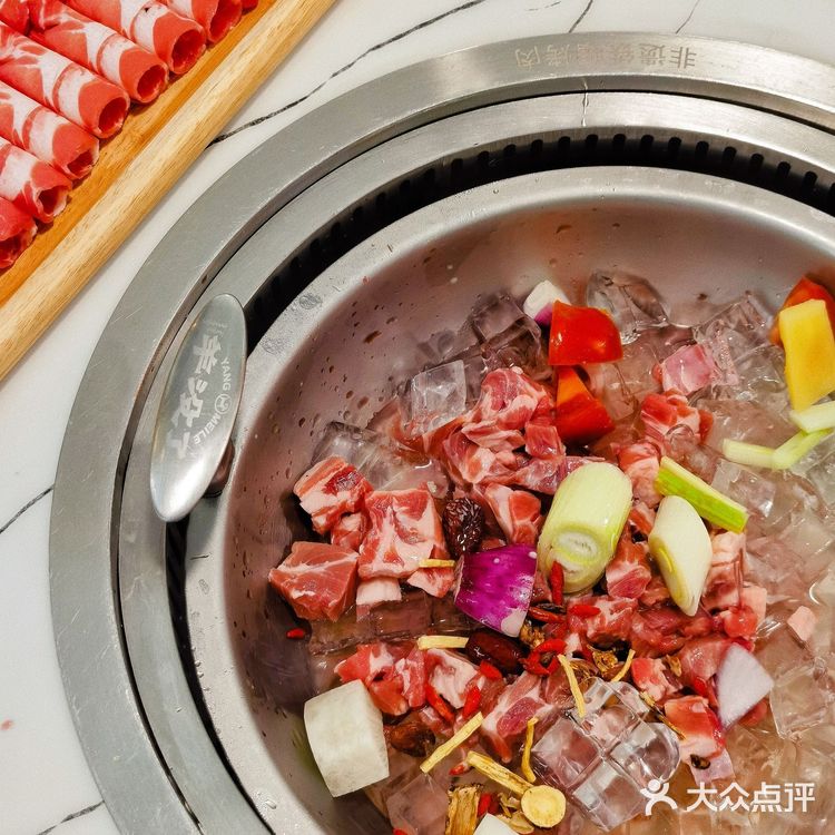 既滋补又没膻味的冰煮羊火锅，真香💕 