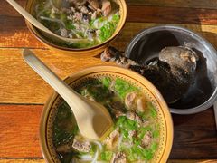 -正宗李家土鸡米线店