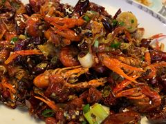 干煸龙虾-川流不息·地道川菜·小龙虾(松东路店)