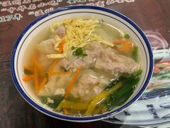 鲜肉馄饨-长人馄饨铺(解放街店)