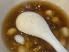 -渝嘴小老弟老火锅(华新村店)